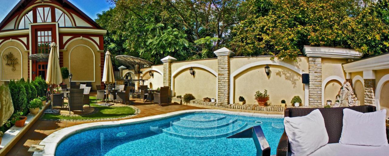 Hotel Vila Lago Palić المظهر الخارجي الصورة