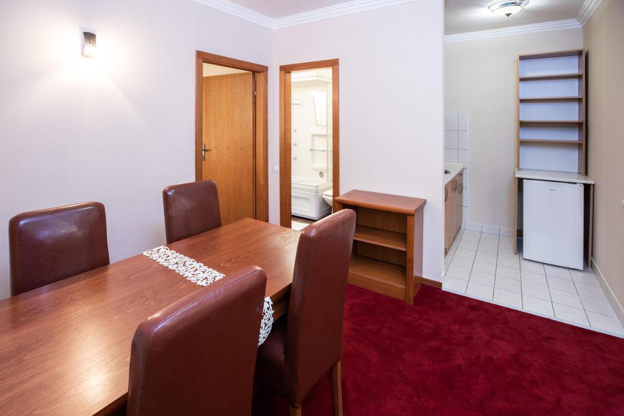 Hotel Vila Lago Palić المظهر الخارجي الصورة