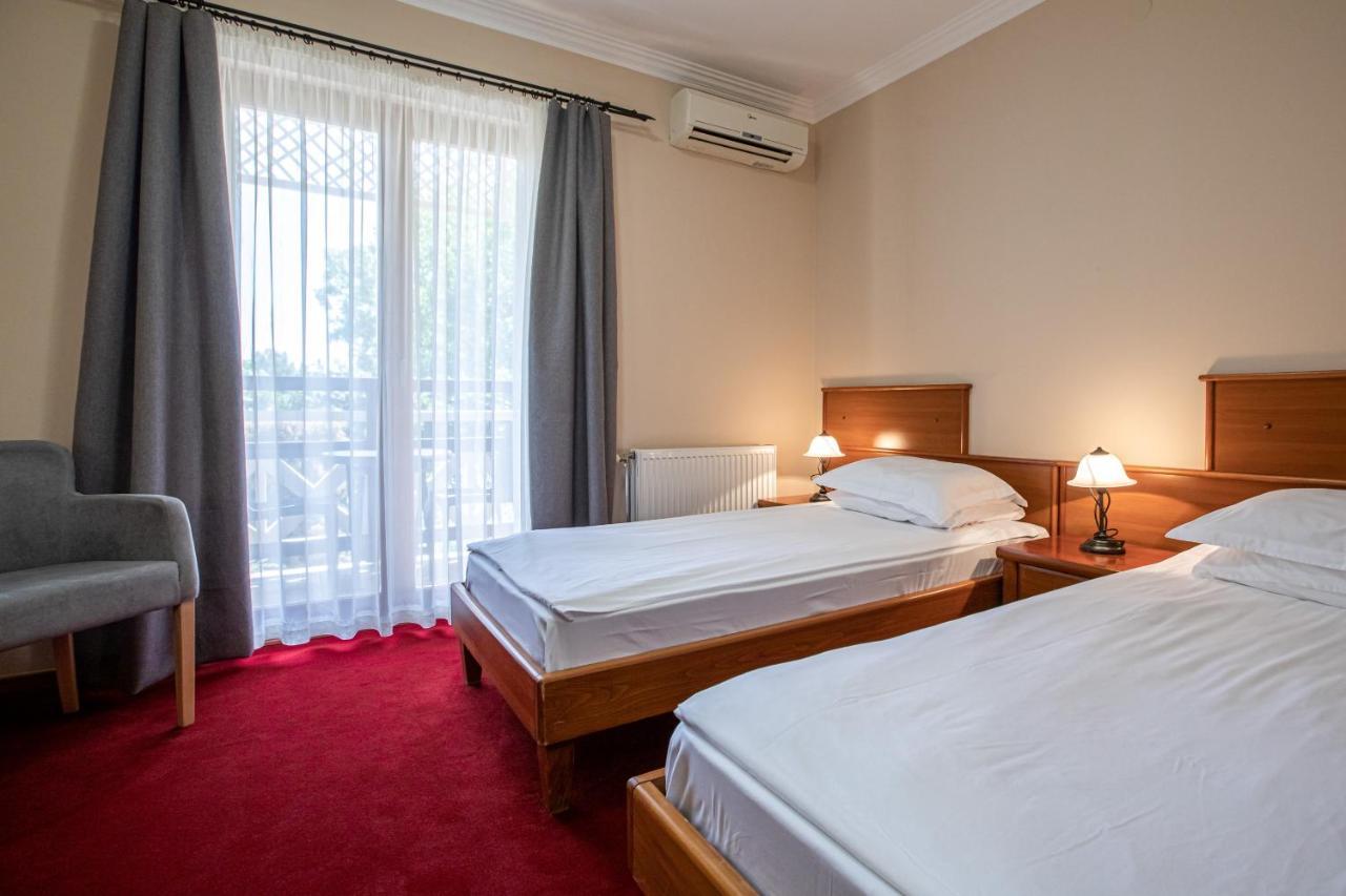 Hotel Vila Lago Palić المظهر الخارجي الصورة