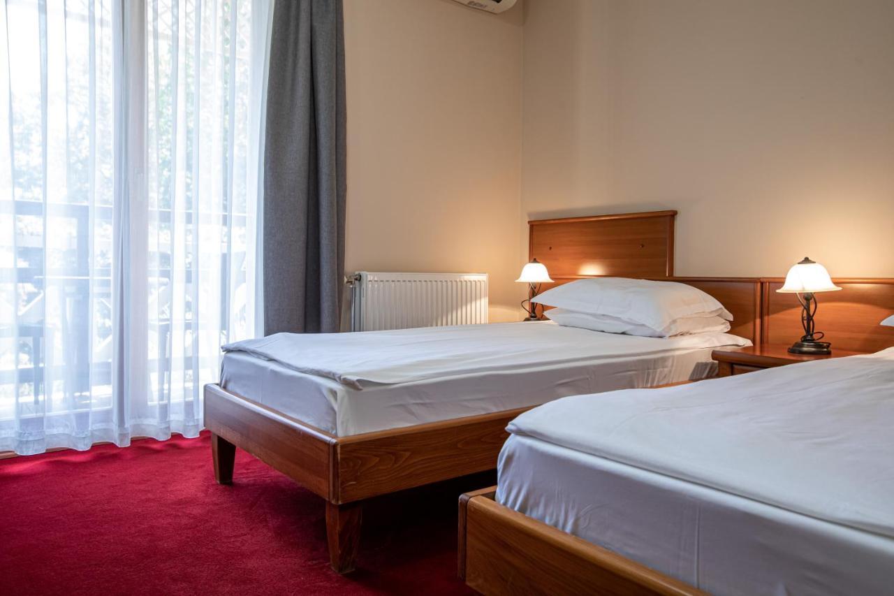Hotel Vila Lago Palić المظهر الخارجي الصورة