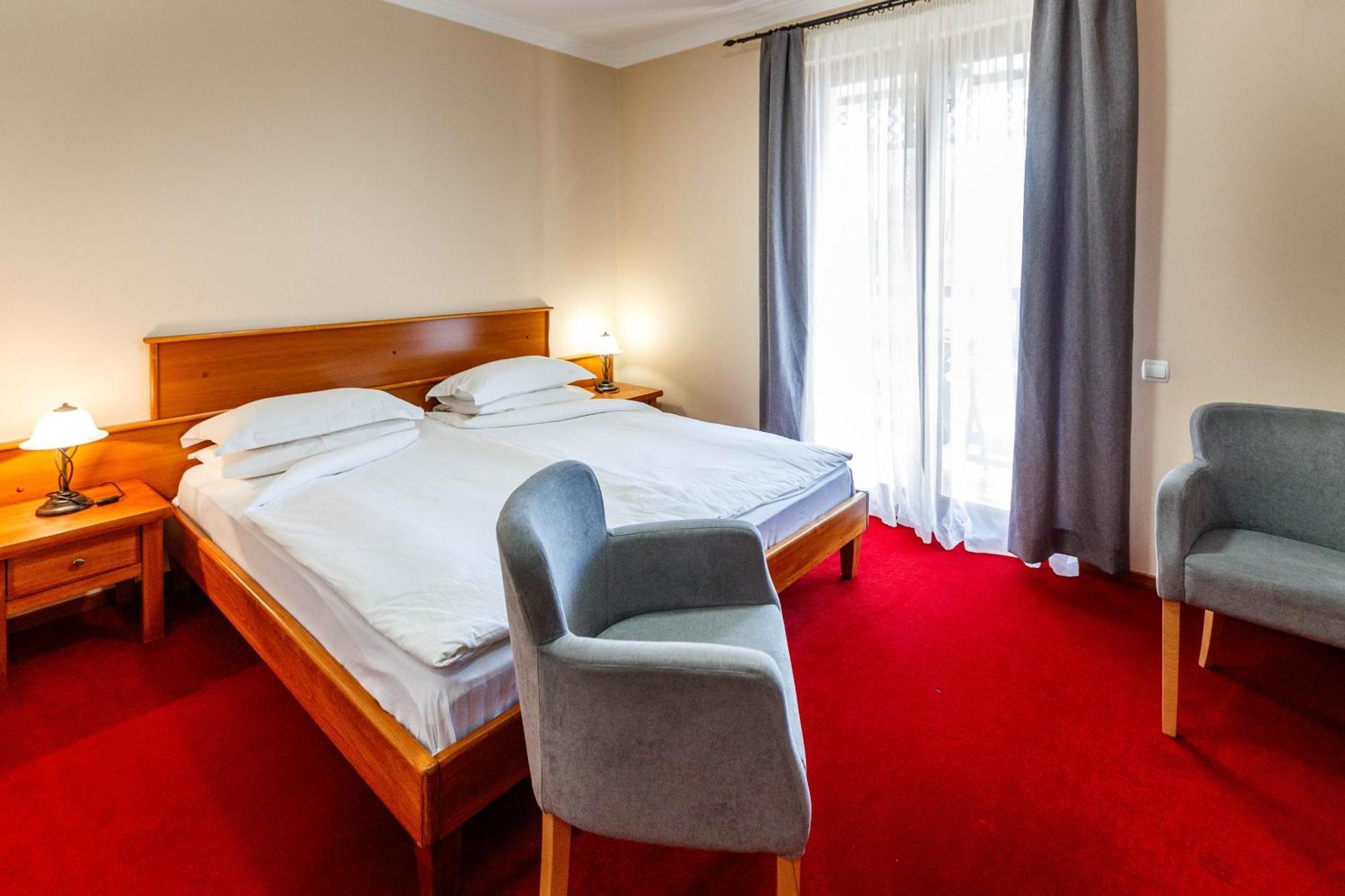 Hotel Vila Lago Palić المظهر الخارجي الصورة