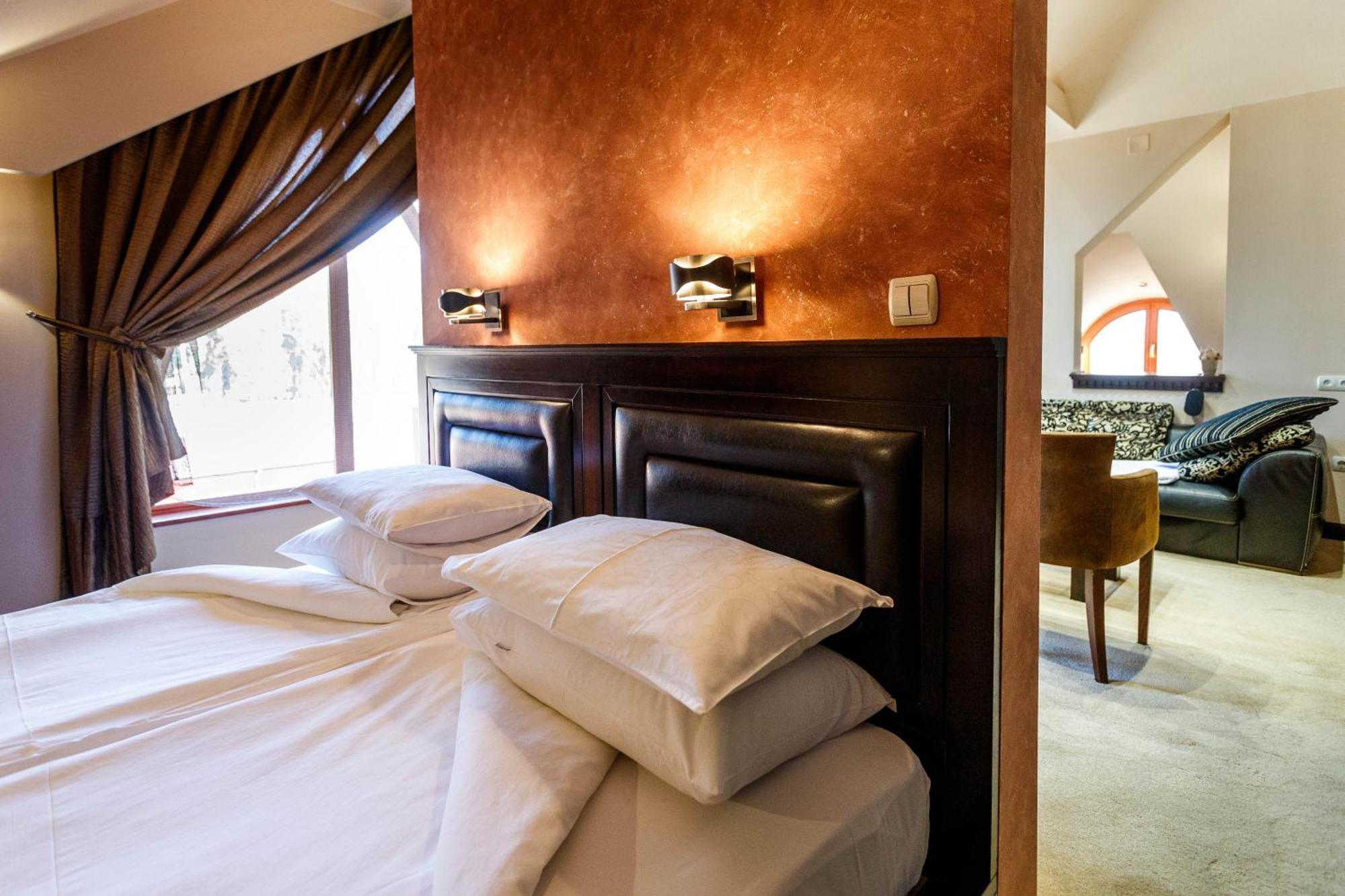 Hotel Vila Lago Palić المظهر الخارجي الصورة